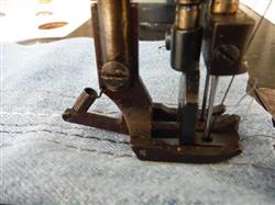Image SINGER 112W139 Sewing Machine - Double Needle Walking Foot with French Foot  - 12 from Bid-on-Equipment.com