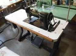 Image SINGER 112W139 Sewing Machine - Double Needle Walking Foot with French Foot  - 5 from Bid-on-Equipment.com
