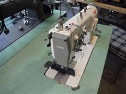 Image PFAFF 1245 Industrial Sewing Machine - Walking Foot Leather with Reverse - 3 from Bid-on-Equipment.com