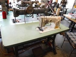 Image PFAFF 1245 Industrial Sewing Machine - Walking Foot Leather with Reverse - 4 from Bid-on-Equipment.com