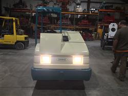 Image TENNANT 7400 Ride On Scrubber - 13 from Bid-on-Equipment.com