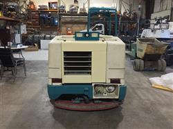 Image TENNANT 7400 Ride On Scrubber - 4 from Bid-on-Equipment.com