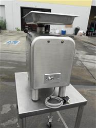 Image HOBART 4812 Meat Grinder - 4 from Bid-on-Equipment.com