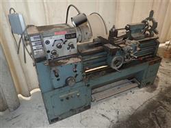 Image VICTOR 1640 Lathe - 3 from Bid-on-Equipment.com