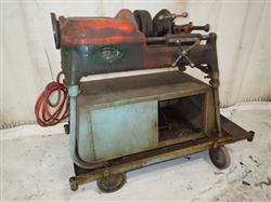 Image RIDGID 800 Portable Pipe Threader - 1 from Bid-on-Equipment.com