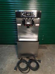 Image TAYLOR C713-33 Ice Cream Soft Serve Machine - 1 from Bid-on-Equipment.com