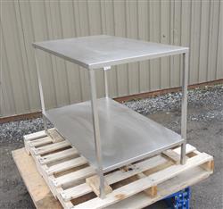 Image Stainless Steel Table - 26in X 44in X 32in - 2 from Bid-on-Equipment.com