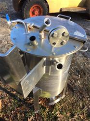 Image 15 Gallon Lab Mixing Vessel - 316 Stainless Steel - 2 from Bid-on-Equipment.com