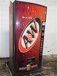 Image DIXIE-NARCO DNCB 440R/252-8 RC A and W Vending Machine  - 1 from Bid-on-Equipment.com