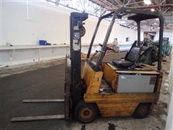 Image CATERPILLAR M50B Electric Forklift - 3 from Bid-on-Equipment.com