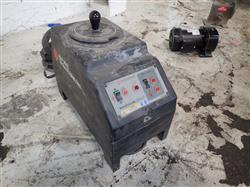 Image HOT MELT TECHNOLOGIES BENCHMARK 205-LV Hot Melt Glue Unit - 2 from Bid-on-Equipment.com