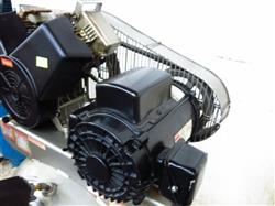 Image DAYTON 5Z591 Air Compressor - 5 from Bid-on-Equipment.com