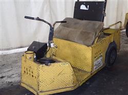 Image CUSHMAN 898320-8710 Electric Cart - 1 from Bid-on-Equipment.com