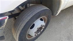 Image 2001 FORD F-550 XL Super Duty Auger Truck - 12 from Bid-on-Equipment.com