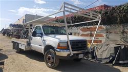 Image 2001 FORD F-550 XL Super Duty Auger Truck - 1 from Bid-on-Equipment.com