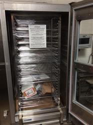 Image BLODGETT Roll In Combi Convection Steamer Oven - Electric, 3 Phase, 240 Volt - 2 from Bid-on-Equipment.com