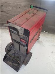Image LINCOLN ELECTRIC POWER MIG 255 Mig Welder - 2 from Bid-on-Equipment.com