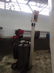 Image VONSCHRADER CW1 Wall and Ceiling Cleaning System - 3 from Bid-on-Equipment.com