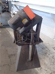 Image WILTON Band Saw - 2 from Bid-on-Equipment.com