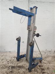Image GENIE SL-5 Portable Cable Lift - 1 from Bid-on-Equipment.com