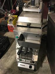 Image GARLAND CXBE12 Electric 2 Sided XPress Grill - Casters Stainless Steel  - 1 from Bid-on-Equipment.com