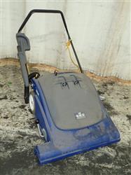 Image WAVE WINDSOR WAV Wide Area Vacuum  - 1 from Bid-on-Equipment.com