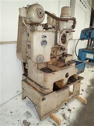 Image FELLOWS GEAR SHAPER CO.-MILES Gear Hobbing Machine-Gear Shaper - 2 from Bid-on-Equipment.com