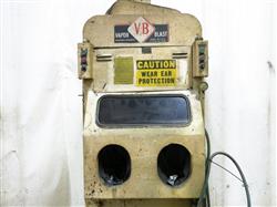 Image VAPOR BLAST 3030 Blast Cabinet - 2 from Bid-on-Equipment.com