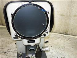 Image NIKON 6C-2 Optical Comparator - 2 from Bid-on-Equipment.com