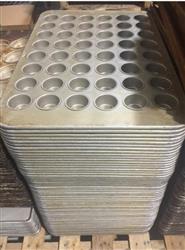 Image Muffin-Cupcake Commercial Baking Trays - 48 Cup - 1 from Bid-on-Equipment.com