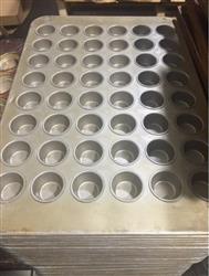 Image Muffin-Cupcake Commercial Baking Trays - 48 Cup - 2 from Bid-on-Equipment.com
