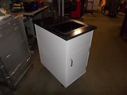 Image Portable Laboratory Sink on Wheels - 1 from Bid-on-Equipment.com
