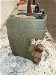 Image DENISON MULTIPRESS A Hydraulic Press  - 2 from Bid-on-Equipment.com