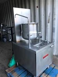 Image 40 Qt. VULCAN Tilting Kettle on Gas Boiler Base - 1 from Bid-on-Equipment.com