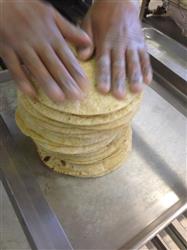 Image BE&SCO Beta 900 Tortilla Machine - 4 from Bid-on-Equipment.com