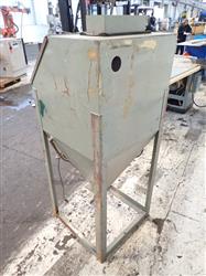 Image ECONOLINE RA-24-0 Blast Cabinet - 3 from Bid-on-Equipment.com