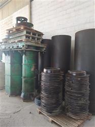 Image MARIO CROCI Concrete Pipe Making Machine - Moulds - 11 from Bid-on-Equipment.com
