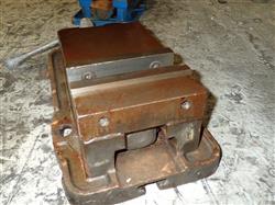 Image KURT Vise - 2 from Bid-on-Equipment.com