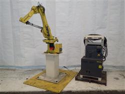 Image FANUC M-6i Robot - 1 from Bid-on-Equipment.com