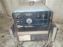 Image MILLER DIALARC 250 AC/DC Welder - 3 from Bid-on-Equipment.com