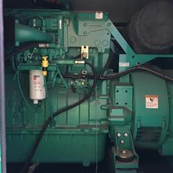 Image 450 kW CUMMINS Diesel Generator - Model DFEJ-5856391 - 3 from Bid-on-Equipment.com