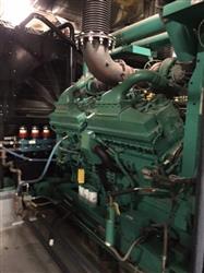Image 2000 kW CUMMINS Diesel Generator - Model DQKAB-7223000 - 6 from Bid-on-Equipment.com
