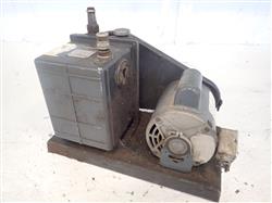 Image WELCH 1402 Vacuum Pump - 1 from Bid-on-Equipment.com