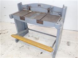 Image PEXTO 137-L Foot Shear - 1 from Bid-on-Equipment.com