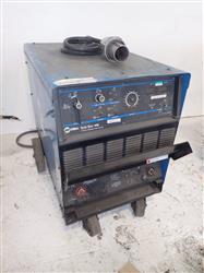 Image MILLER GOLD STAR 452 Welder - 1 from Bid-on-Equipment.com