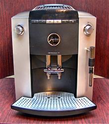 Image JURA F7 Capresso Impressa Espresso Machine - 1 from Bid-on-Equipment.com