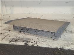 Image ULINE Dock Plate/Ramp - 1 from Bid-on-Equipment.com