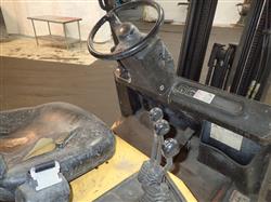 Image YALE GLP040AFNUAE084 Propane Forklift - 6 from Bid-on-Equipment.com