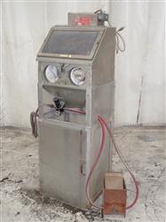 Image TRINCO Blast Cabinet - 1 from Bid-on-Equipment.com