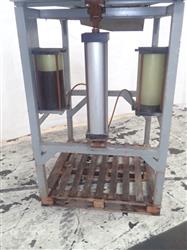 Image Pneumatic Lift - 2 from Bid-on-Equipment.com